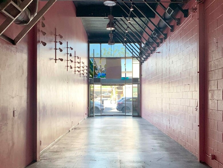 More Photos Of 7318 Melrose Ave, Los Angeles Storefront Retail Office For Sale