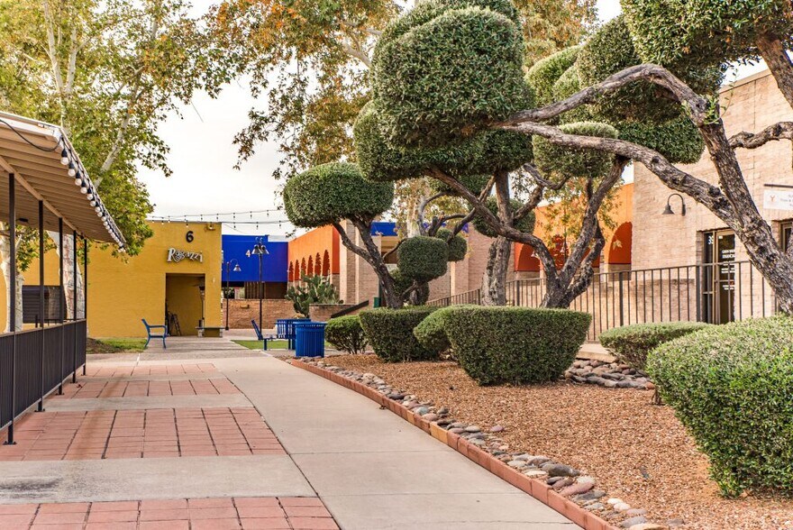 More Photos Of 101-126 S La Canada Dr, Green Valley Unknown For Lease