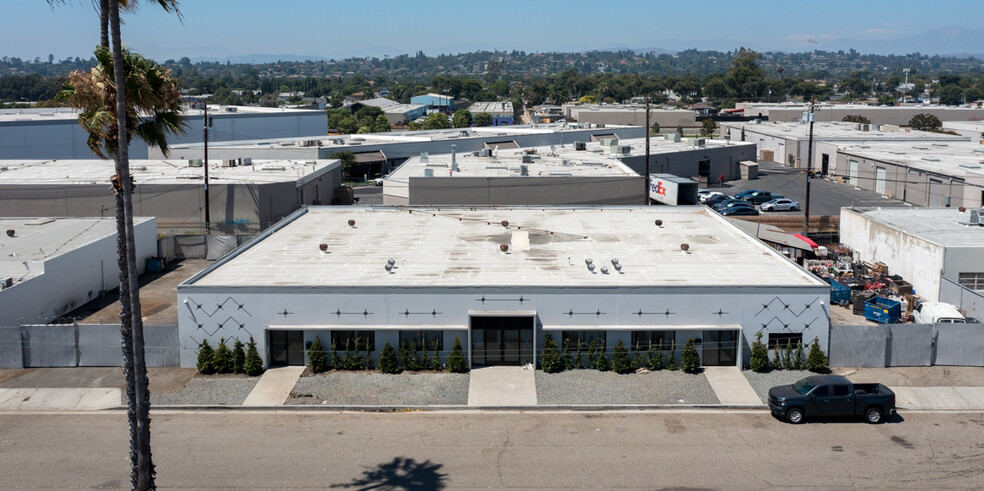 Primary Photo Of 1121-1127 E Ash Ave, Fullerton Warehouse For Sale