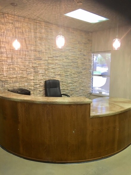 More Photos Of 3001 Coffee Rd, Modesto Office For Lease