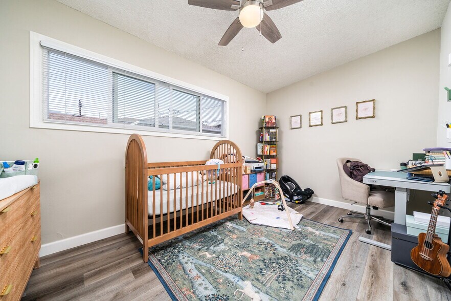 More Photos Of 124 N Vista Bonita Ave, Glendora Apartments For Sale