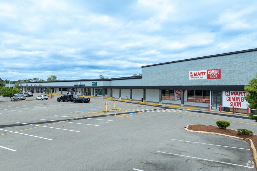 More Photos Of 285-295 Middlesex Ave, Medford General Retail For Lease