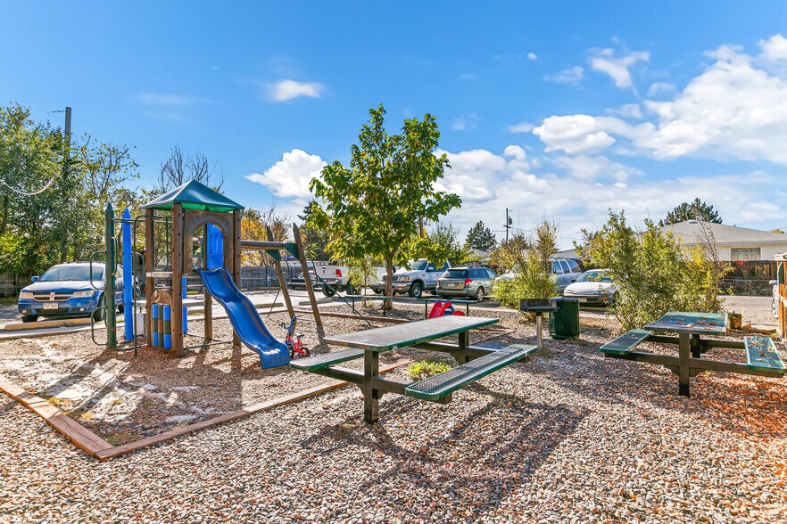 More Photos Of 6981 Ash St, Commerce City Apartments For Sale