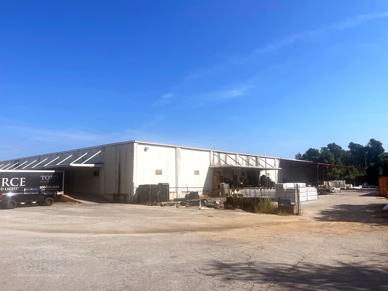 More Photos Of 200 Industrial Dr, Greenville Warehouse For Sale