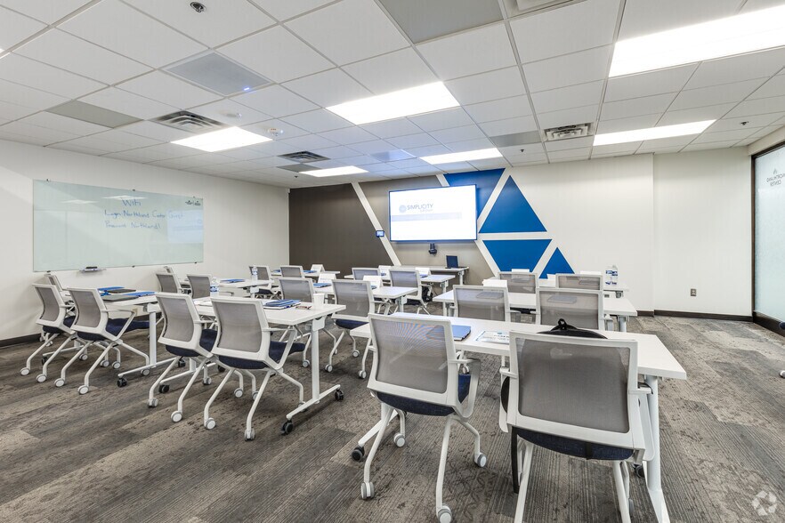 More Photos Of 3600 American Blvd W, Bloomington Office For Lease
