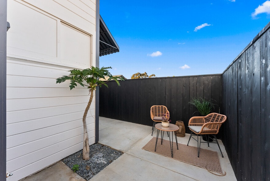 More Photos Of 832 Desty St, San Diego Apartments For Sale