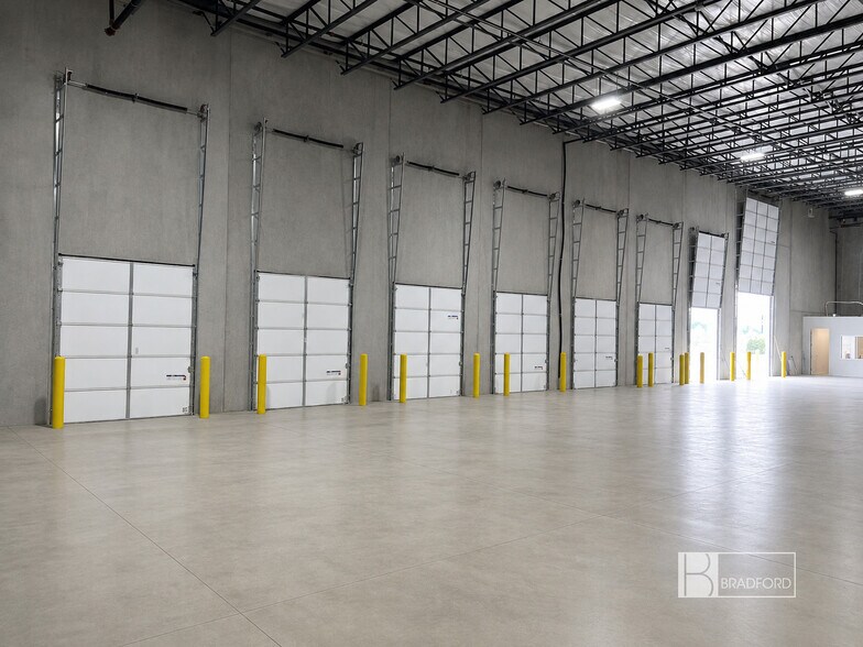 More Photos Of 6321 Browning Ct, North Richland Hills Warehouse For Sale