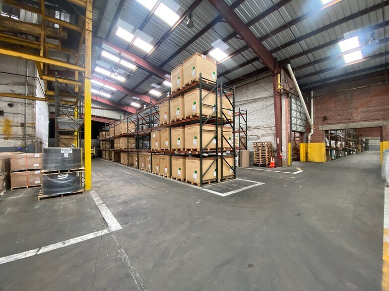 More Photos Of 2391 Levy St, Shreveport Warehouse For Lease