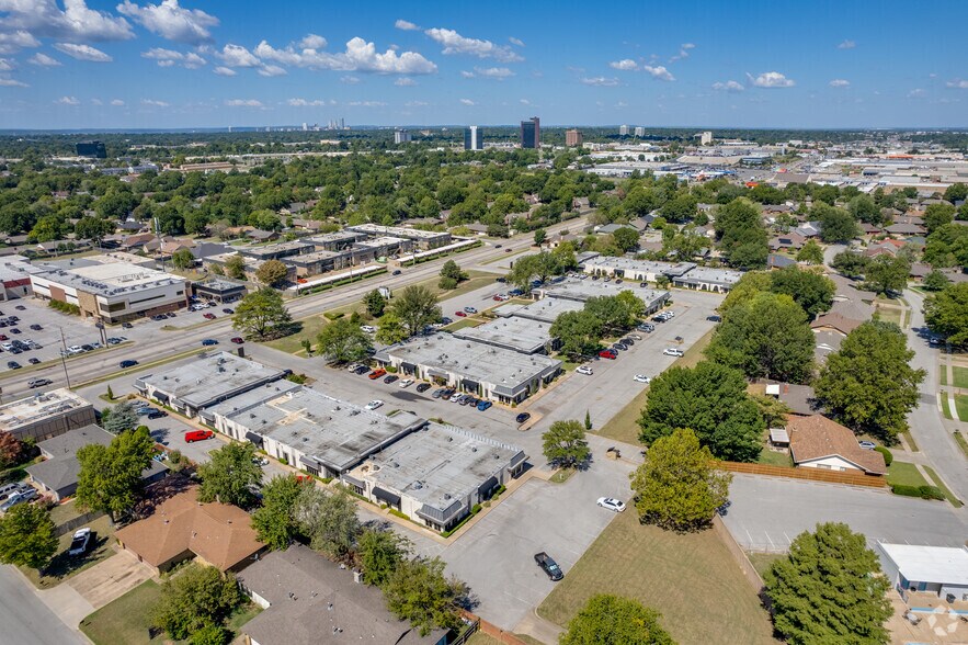 More Photos Of 4815-4821 S Sheridan Rd, Tulsa Unknown For Lease