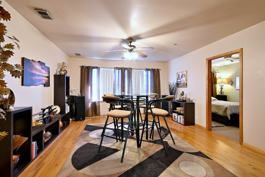 More Photos Of 6744-6756 W Belmont Ave, Chicago Storefront Retail Residential For Sale