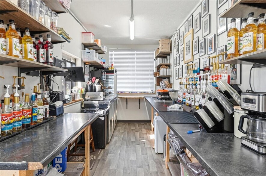 More Photos Of 131 3rd St, Underwood Specialty For Sale