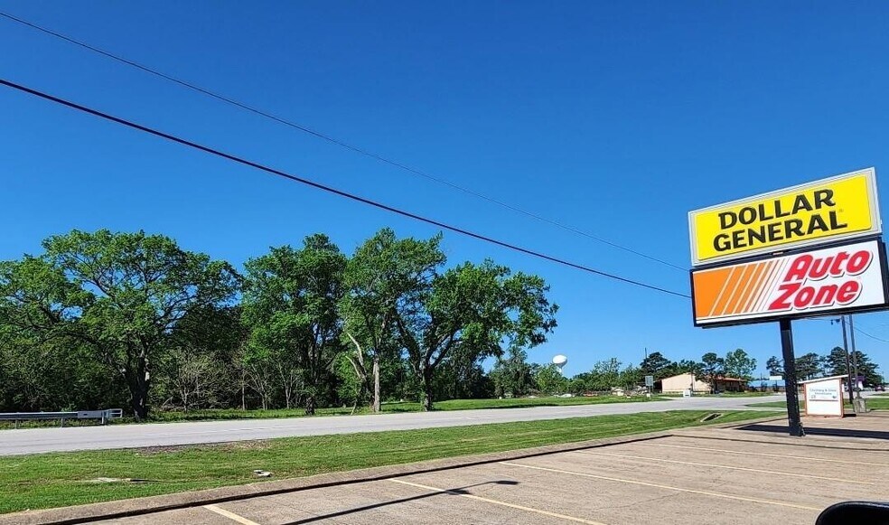 More Photos Of .79 Ac Bus 290 hwy, Hempstead Land For Lease