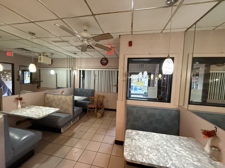 More Photos Of 6824 Torresdale Ave, Philadelphia Restaurant For Lease