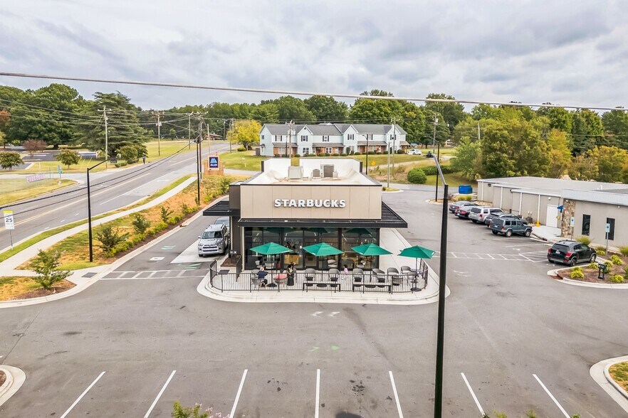 More Photos Of 2701 Peters Creek Pky, Winston-Salem General Retail For Sale