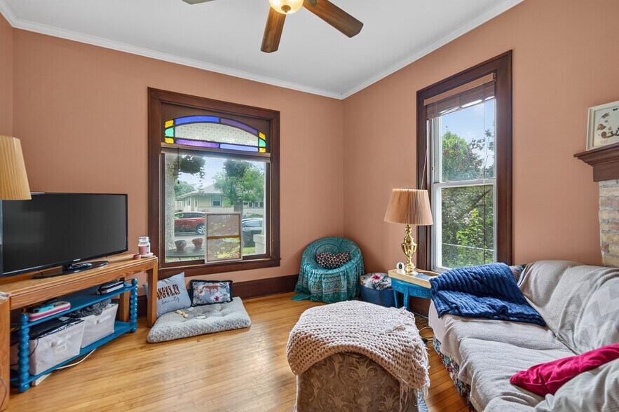 More Photos Of 446 Madison St NE, Minneapolis Multifamily For Sale