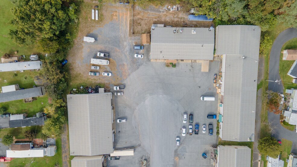 More Photos Of 5908 Enterprise Ct, Frederick Service For Lease