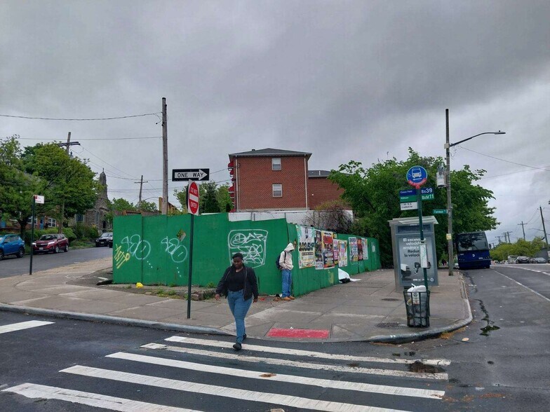 More Photos Of 711 E 241st St, Bronx Land For Lease