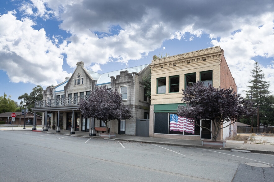 More Photos Of 479 B St, Biggs Storefront Retail Office For Sale