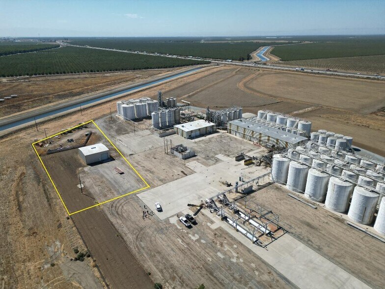 More Photos Of 31795 Whisler Rd, McFarland Manufacturing For Lease