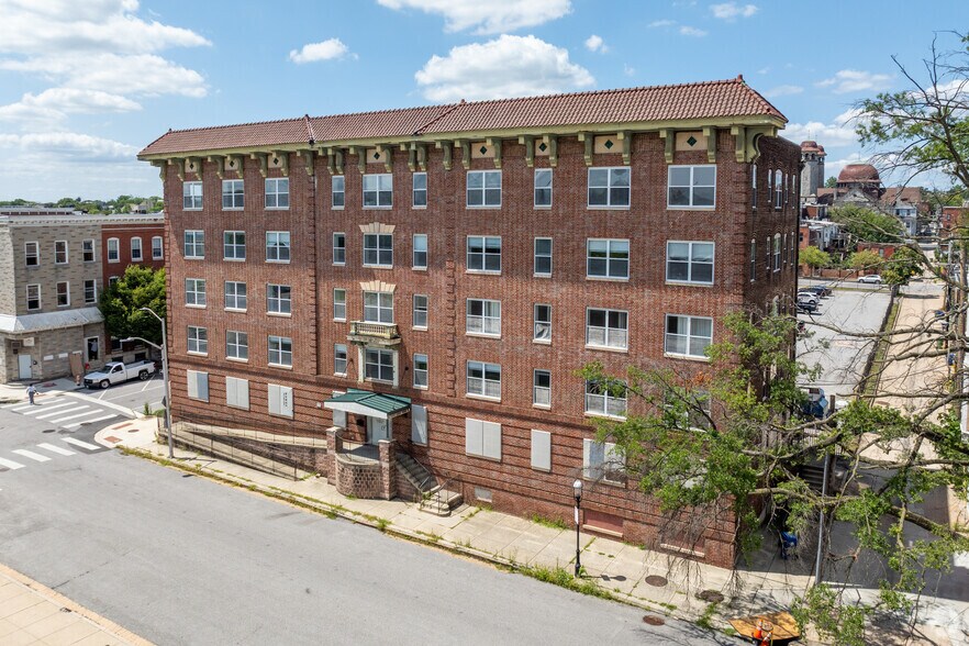 More Photos Of 1701 Madison Ave, Baltimore Medical For Sale