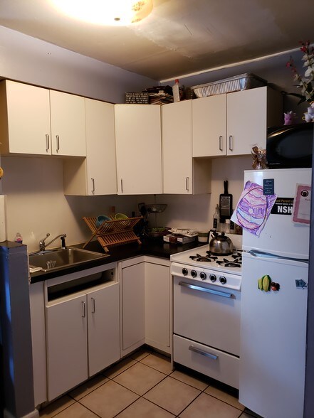 More Photos Of 69 Starbuck St, Staten Island Apartments For Sale