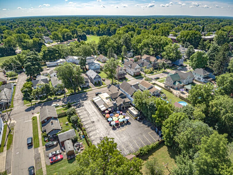 More Photos Of 99 Aurora St, Lancaster General Retail For Sale