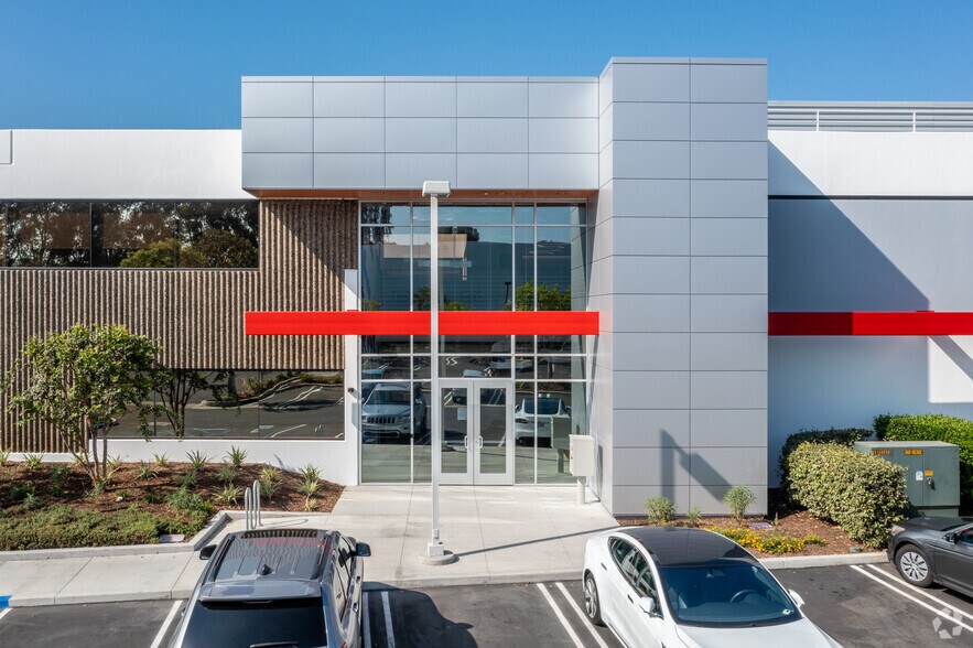 More Photos Of 3 Burroughs, Irvine Research And Development For Lease