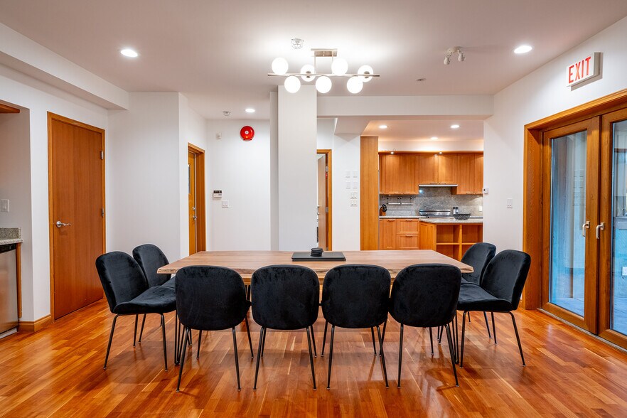 More Photos Of 3012 Alpine Cres, Whistler Hospitality For Sale