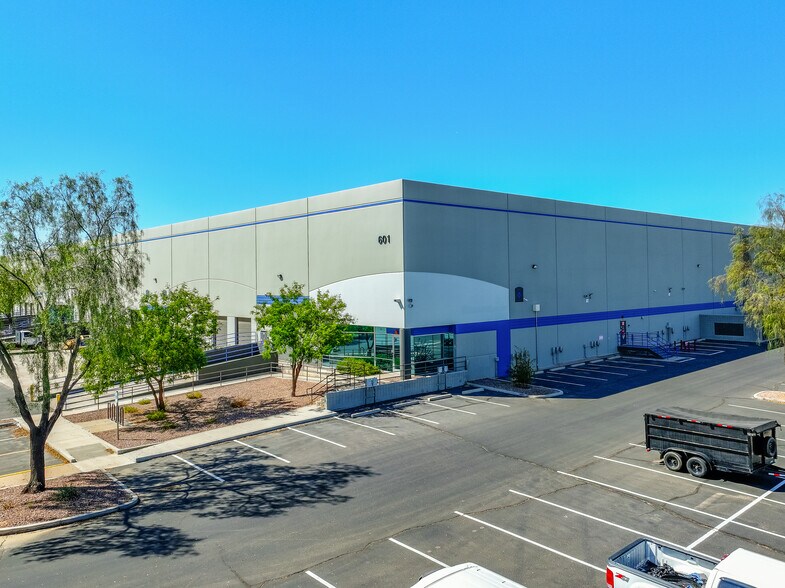 More Photos Of 601 S 54th St, Chandler Warehouse For Lease