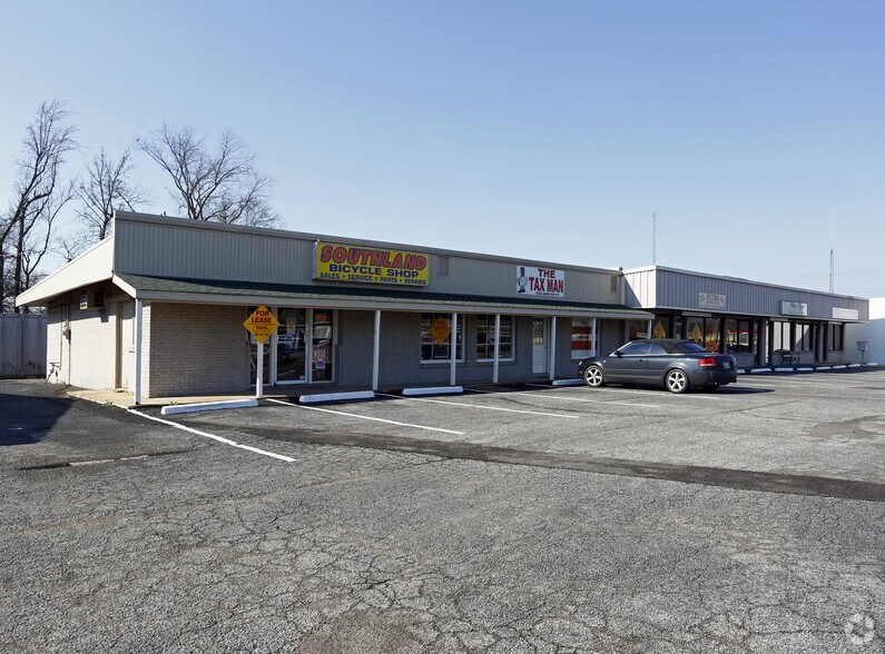 Primary Photo Of 1765-1799 Stateline Rd, Southaven Unknown For Lease