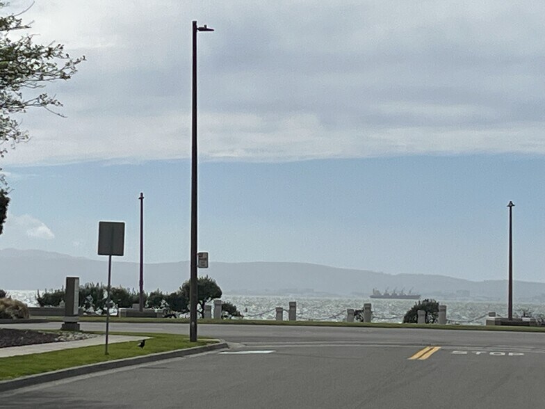 More Photos Of 2201-2213 N Loop Rd, Alameda Research And Development For Sale