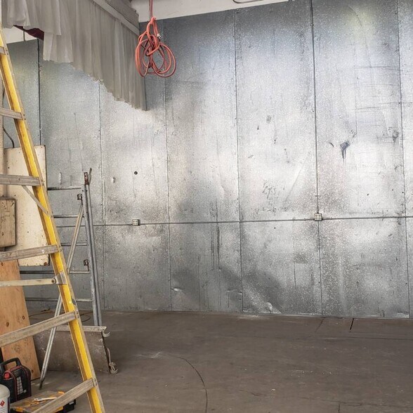 More Photos Of 5020 S Colorado Ave, Seattle Warehouse For Sale