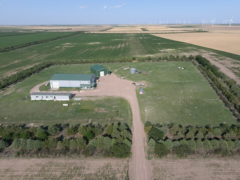 More Photos Of 39300 County Road 71, Crook Flex For Sale