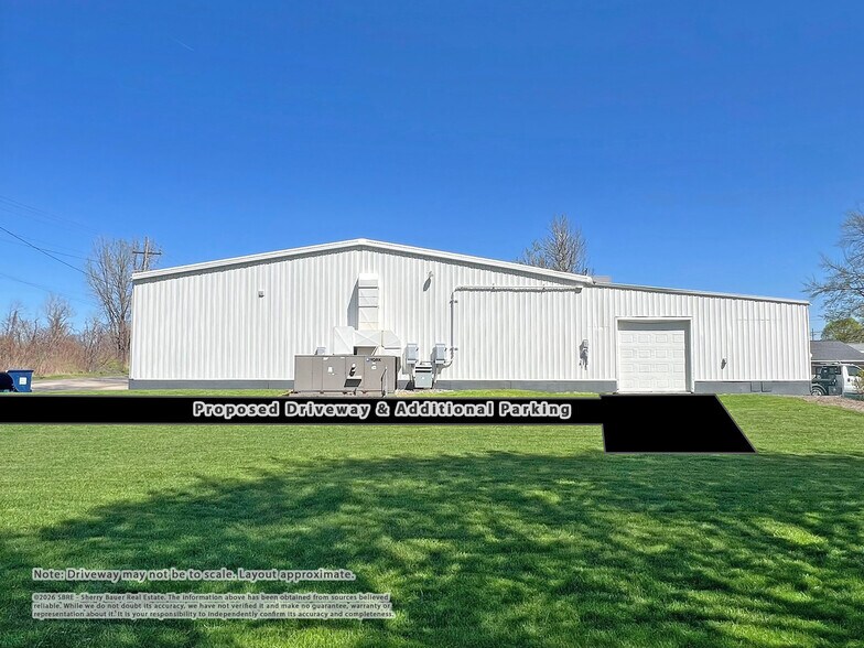More Photos Of 2002 Evanston Ave, Erie Manufacturing For Lease