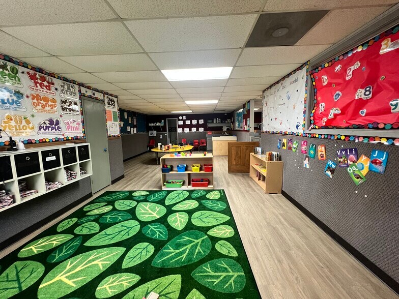 More Photos Of 662 S Edmonds Ln, Lewisville Daycare Center For Sale