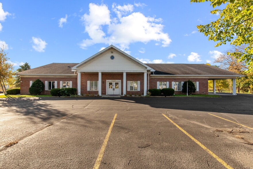 Primary Photo Of N168W20135 Main St, Jackson Funeral Home For Sale