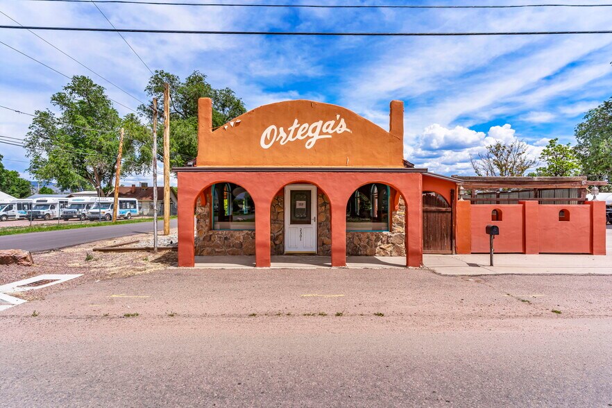 More Photos Of 2301 E Main St, Canon City General Retail For Sale
