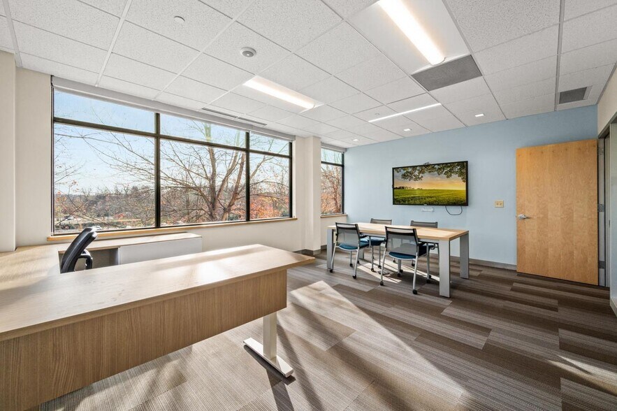 More Photos Of 690 Stockton Dr, Exton Office For Lease