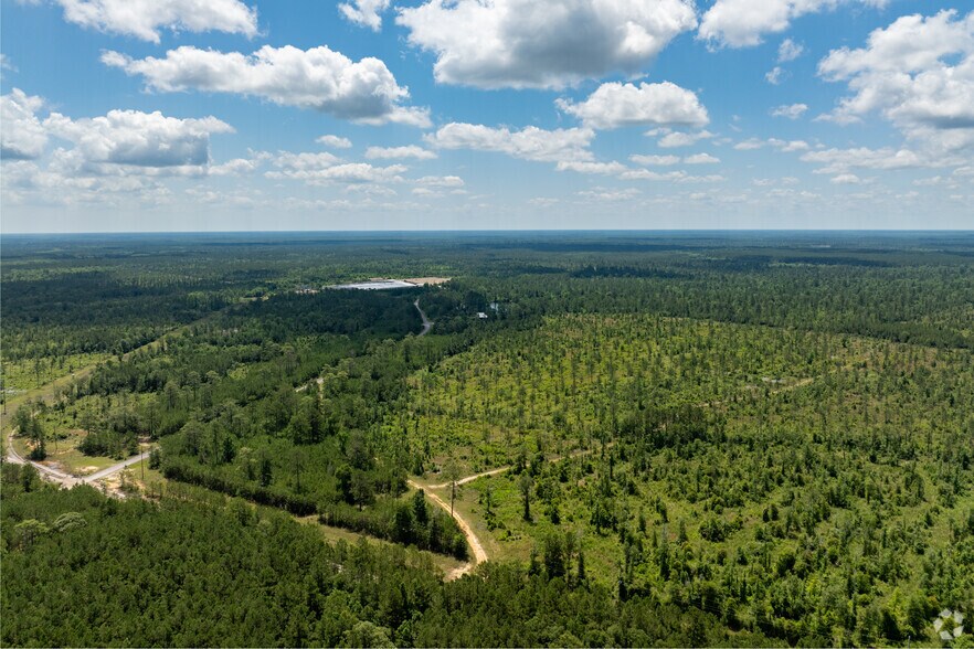 More Photos Of Hwy 363 @ FM 363 & US HWY 190, Bon Wier Warehouse For Sale