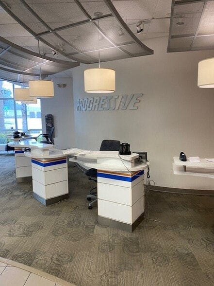 More Photos Of 3710 W Commercial Blvd, Tamarac Light Distribution For Sale