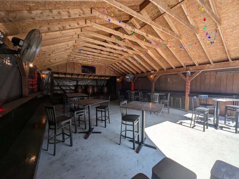 More Photos Of 11818 Philadelphia Rd, White Marsh Bar For Sale