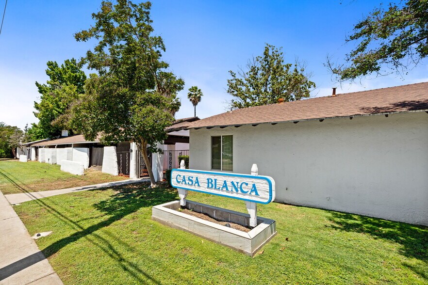 More Photos Of 3025-3049 E Gettysburg Ave, Fresno Apartments For Sale