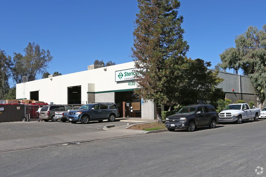 More Photos Of 4124 W Swift Ave, Fresno Unknown For Lease