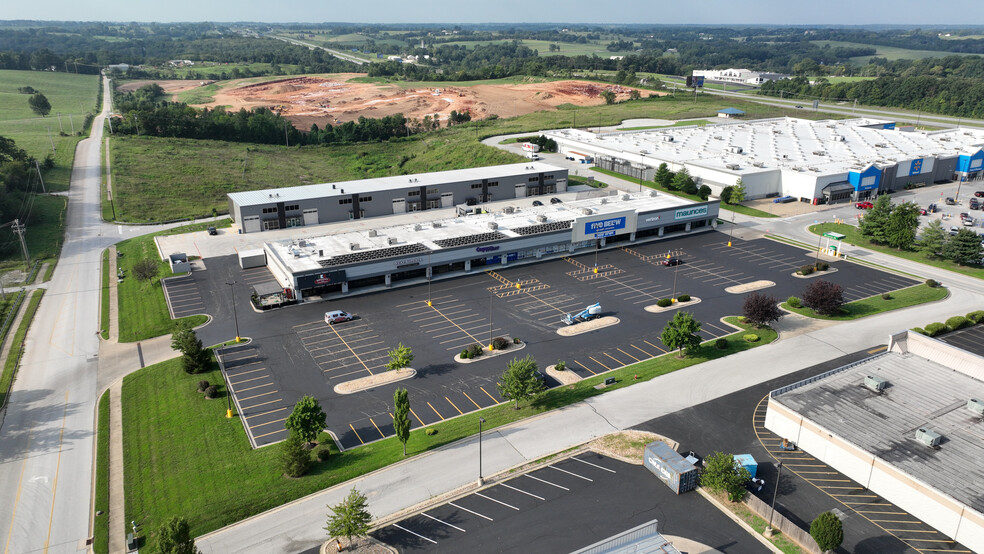 Primary Photo Of 1932-1966 W Retail Ln, Ozark General Retail For Lease