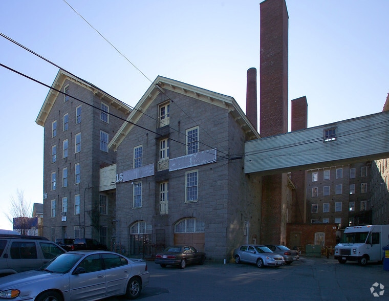 More Photos Of 473 Pleasant St, Fall River Warehouse For Sale