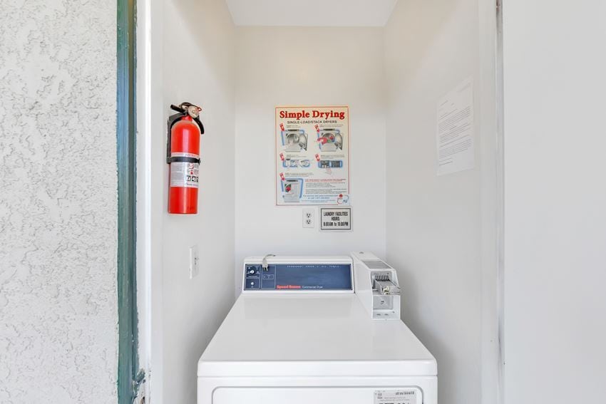 More Photos Of 710 W Washington Ave, Santa Ana Apartments For Sale