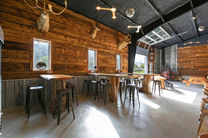 More Photos Of 125 & 139 Hannon Ln, Darby Restaurant For Sale