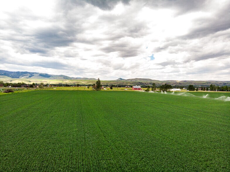 More Photos Of Parcel B De Rham Valley Drive, Gallatin Gateway Land For Sale