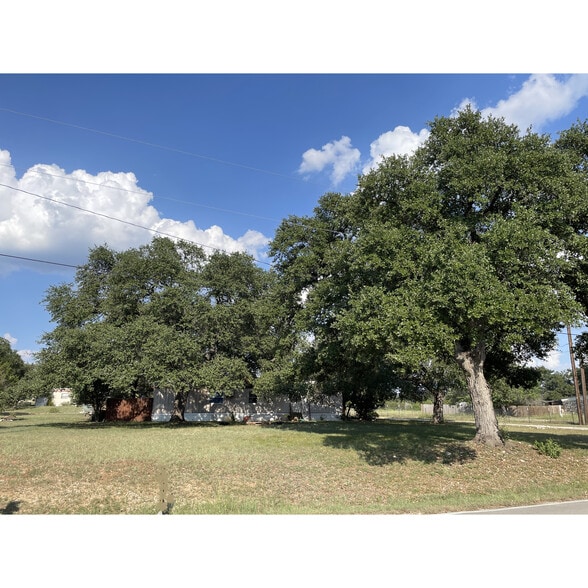 More Photos Of 4747 Eck Ln, Austin Manufactured Housing Mobile Home Park For Sale