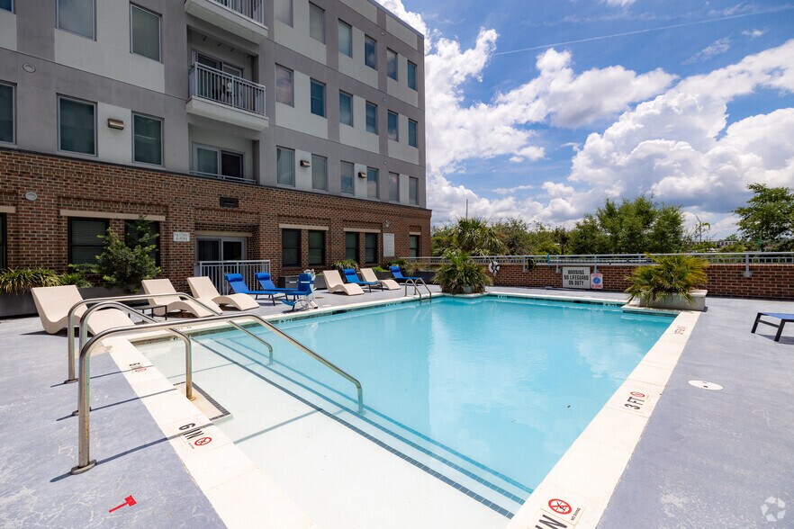 More Photos Of 540 Selma St, Savannah Apartments For Lease